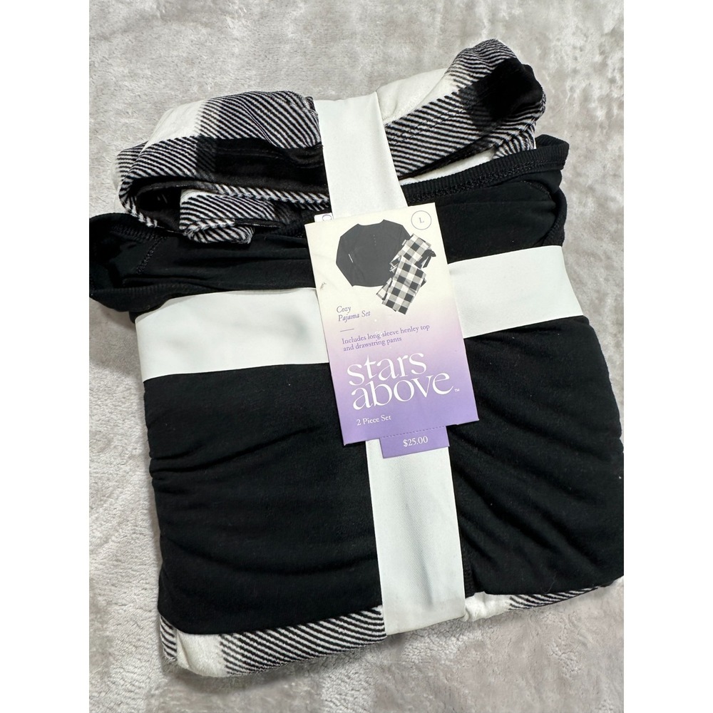 stars above Black and White Plaid 2-Piece Pajama Set